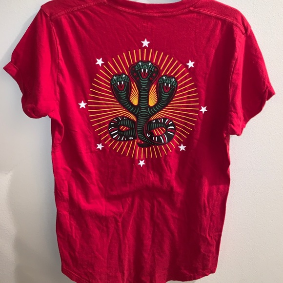 Hollister GUC red snake tee - Picture 2 of 4